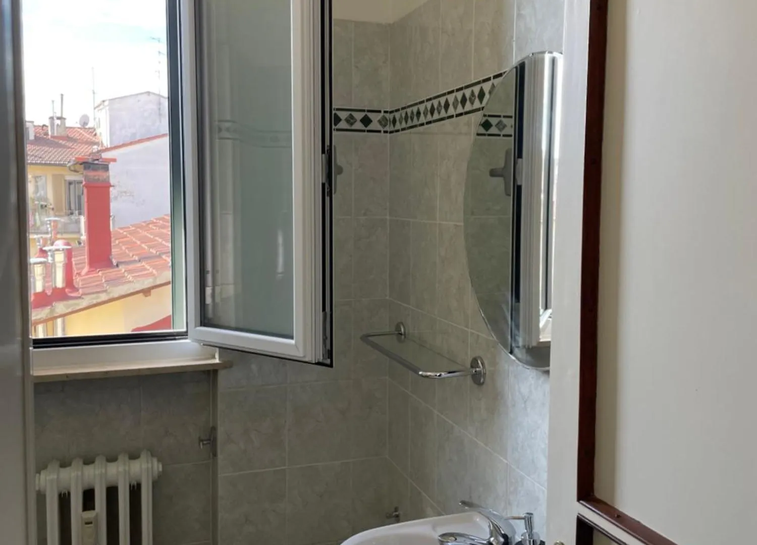 Roby Apartment In Centro 3 Camere 3 Bagni Florence