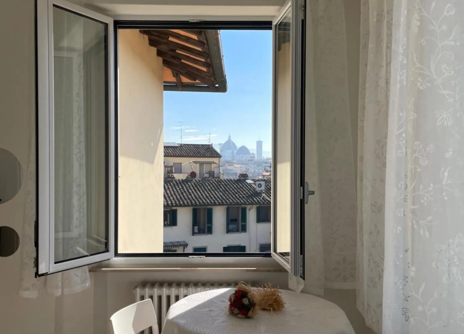Roby Apartment In Centro 3 Camere 3 Bagni Florence